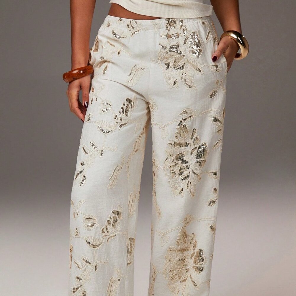 Apricot Casual Women's Beaded Embroidered Floral Linen Shorts - Picture 4 of 6
